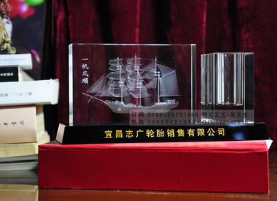 輪轉(zhuǎn)時(shí)光，晶耀未來——輪胎公司周年慶典與供應(yīng)商大會紀(jì)念禮品精選